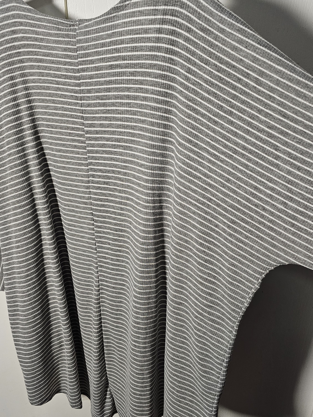 LuLaRoe Gray and White Striped Open Cardigan - Picture 7 of 7